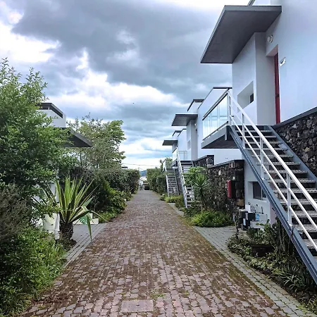 克温塔桑塔纳酒店 假日公园 4*