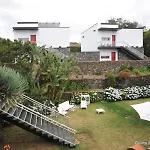 克温塔桑塔纳酒店
